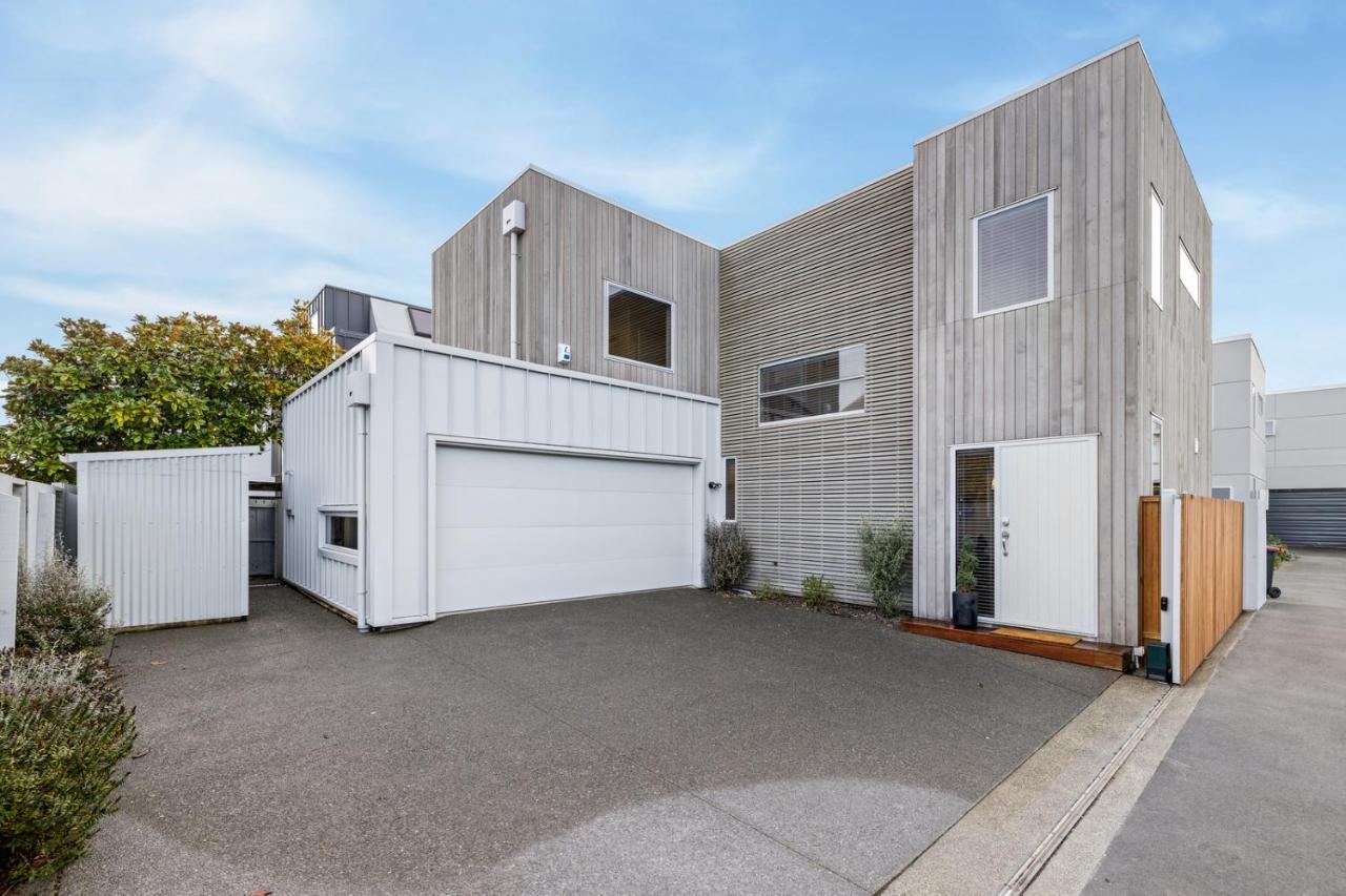 City Escape - Christchurch Central Apartment ภายนอก รูปภาพ