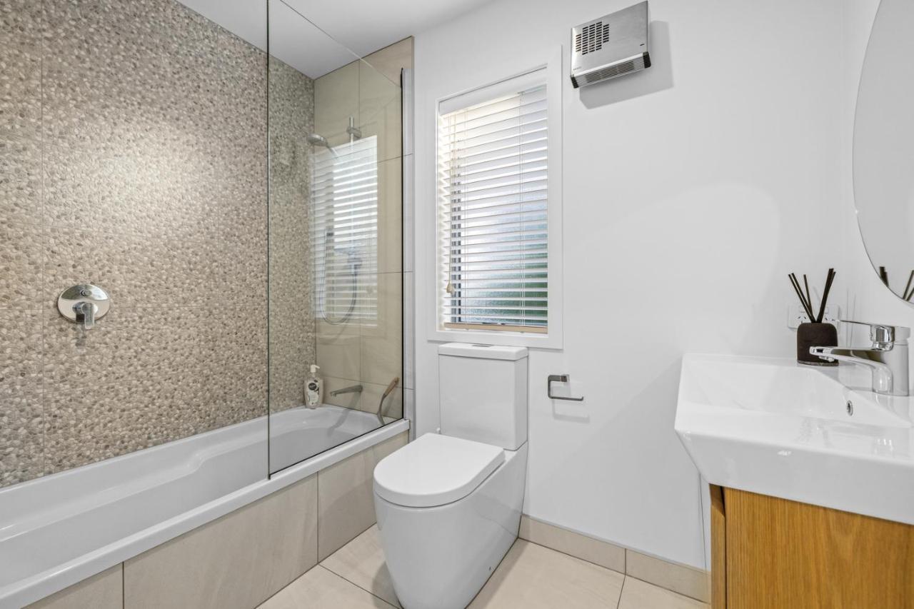 City Escape - Christchurch Central Apartment ภายนอก รูปภาพ