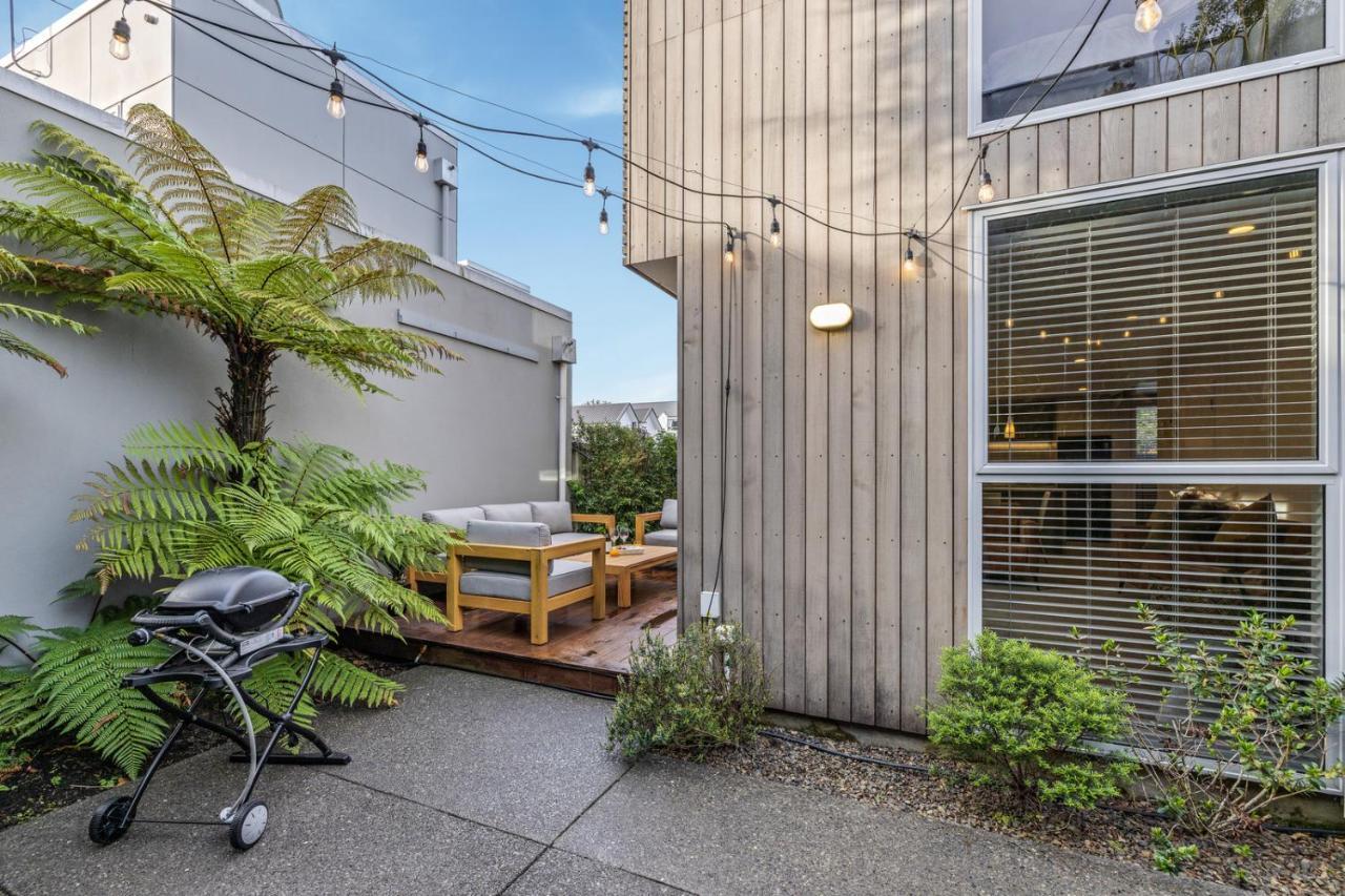 City Escape - Christchurch Central Apartment ภายนอก รูปภาพ